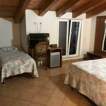 Antica Hotel Luni